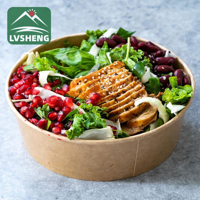 Bukak bokor salad plastik kanthi lumpur nganggo lumpis